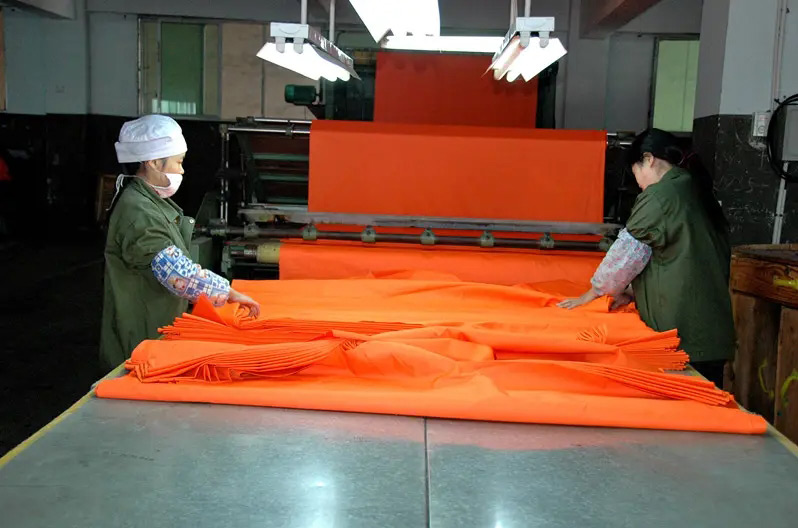 （圖：紡織品展示圖）