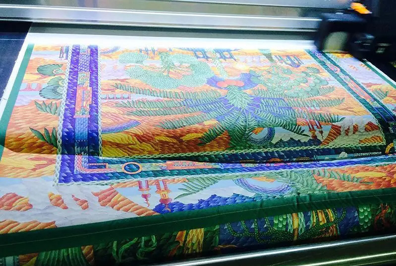 （圖：印花工藝展示圖）